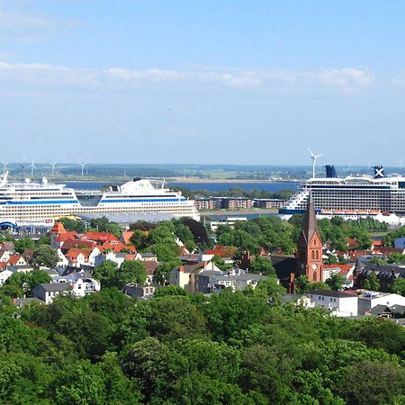 Ferienwohnung Warnemuende Am Kurpark روستوك المظهر الخارجي الصورة