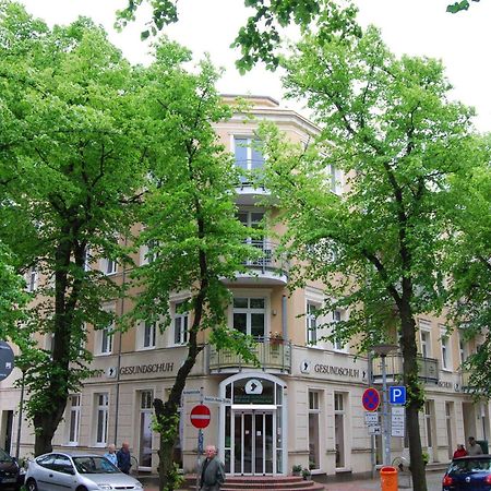 Ferienwohnung Warnemuende Am Kurpark روستوك المظهر الخارجي الصورة